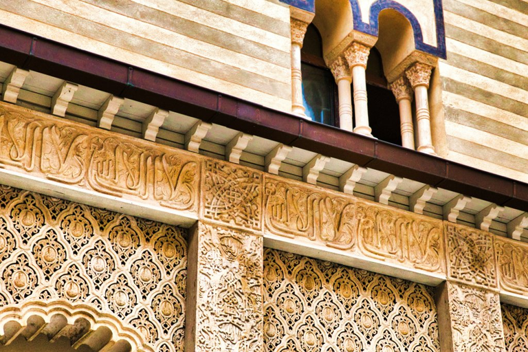 Symbolism and allegories are prevalent in the castle's decorations.
